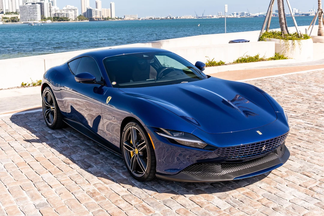 2024 Ferrari Roma - Image 16 of 31