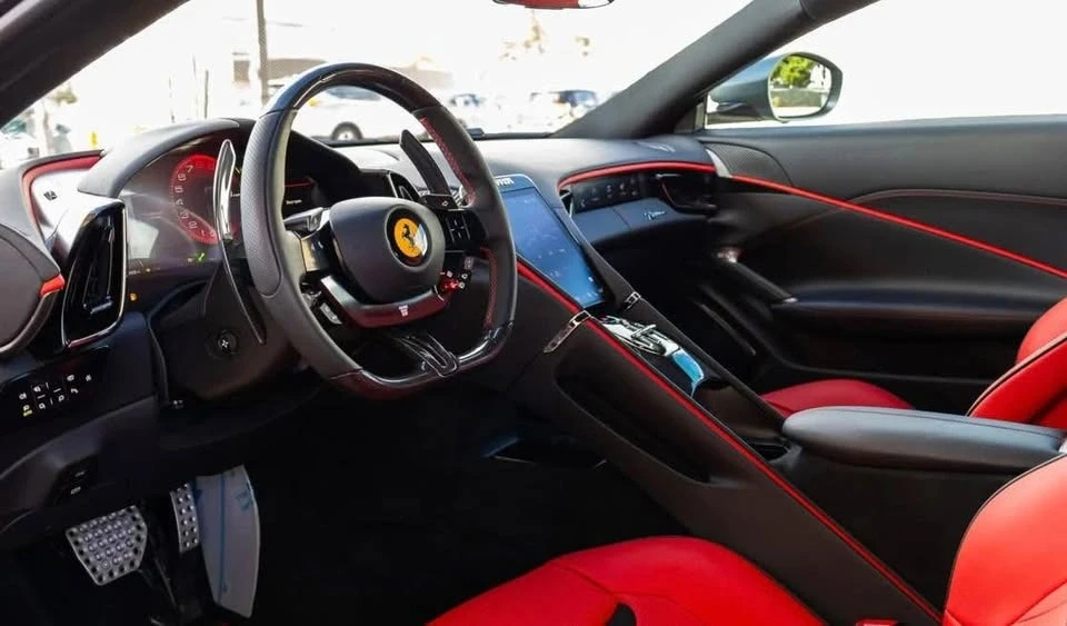 2024 Ferrari Roma - Image 9 of 10