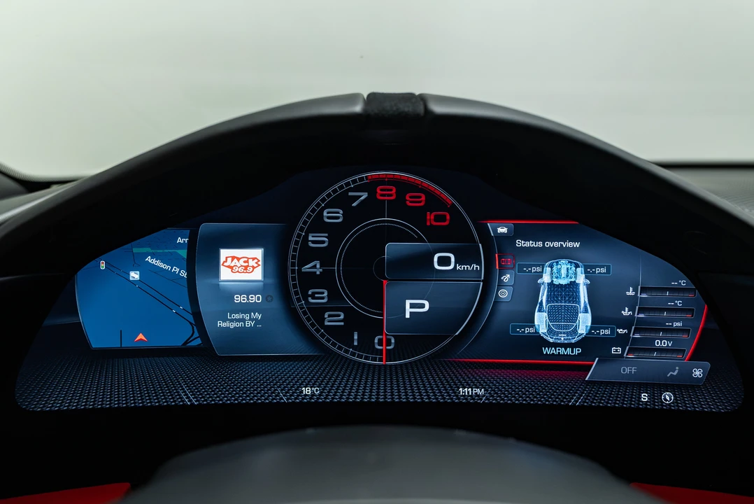 2024 Ferrari Roma - Image 21 of 31