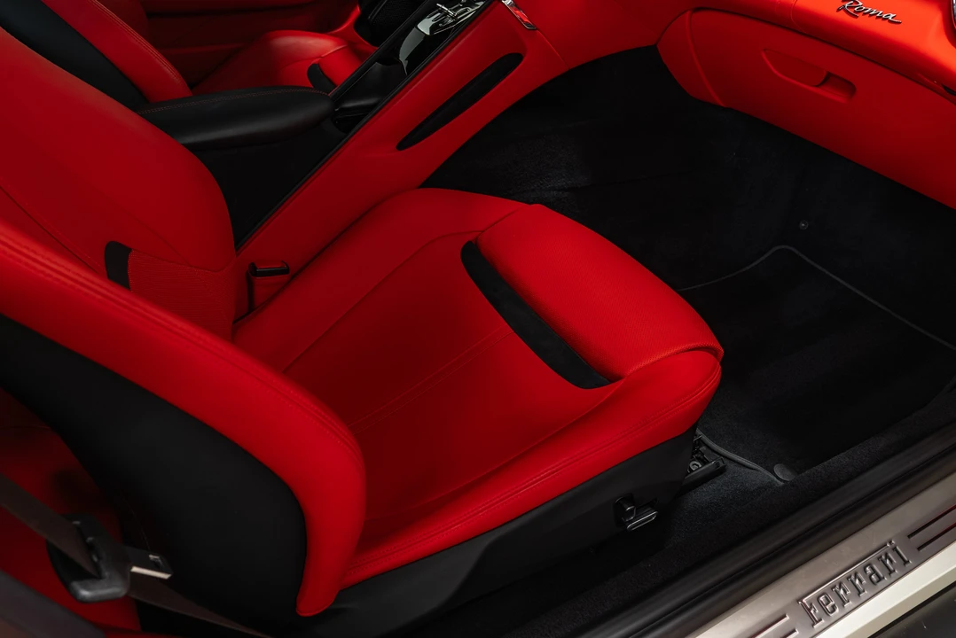 2024 Ferrari Roma - Image 26 of 31