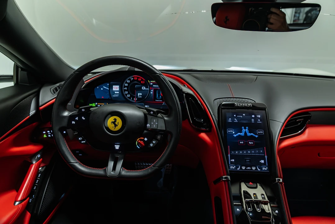 2024 Ferrari Roma - Image 20 of 31