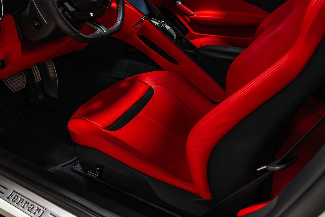 2024 Ferrari Roma - Image 18 of 31