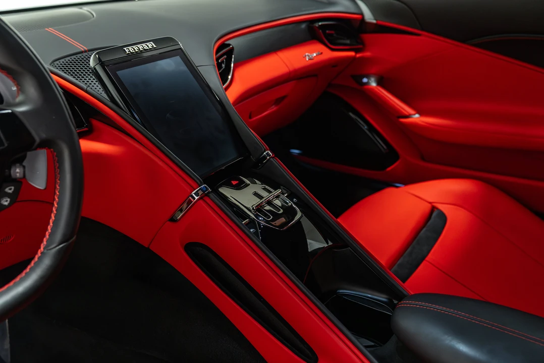 2024 Ferrari Roma - Image 22 of 31