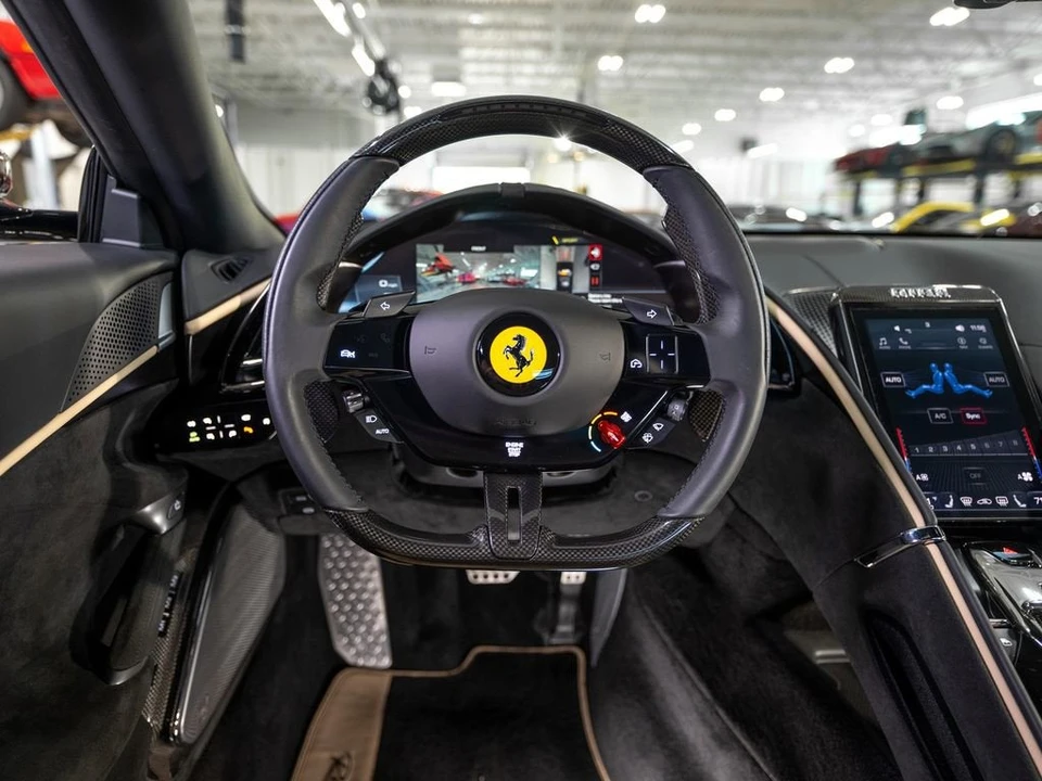 2024 Ferrari Roma - Image 25 of 31