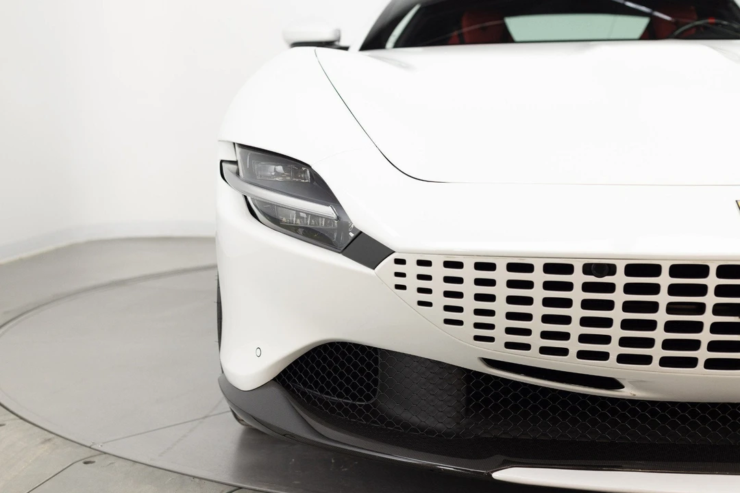 2024 Ferrari Roma - Image 22 of 31