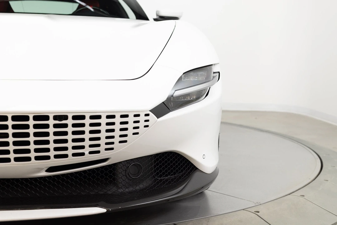 2024 Ferrari Roma - Image 23 of 31