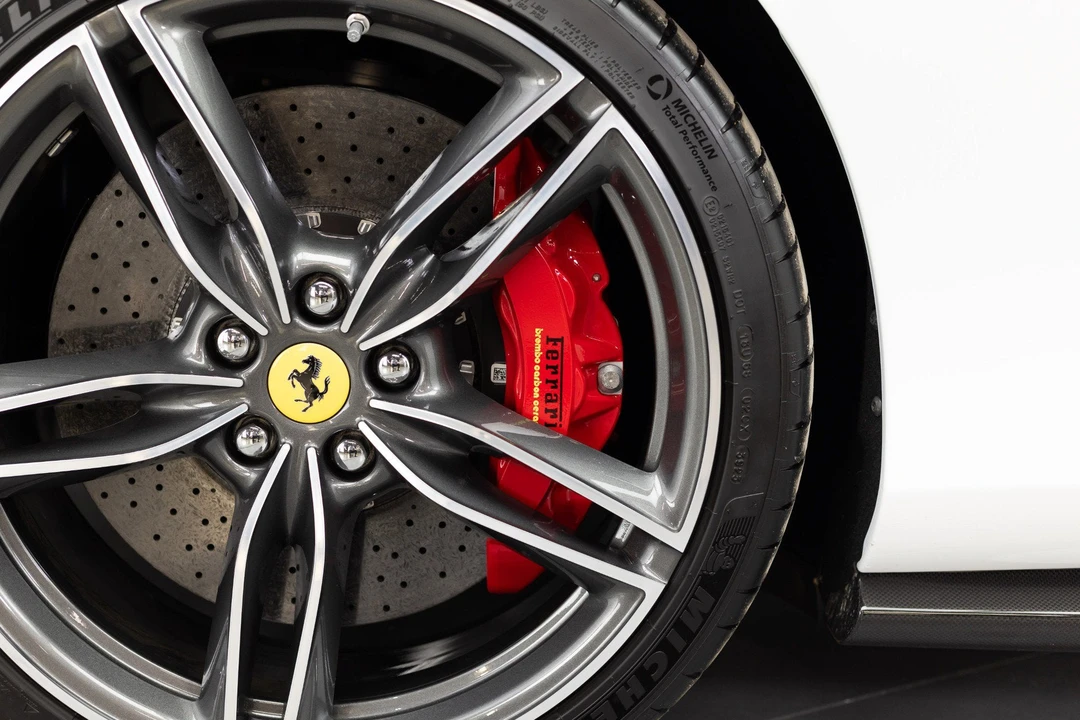 2024 Ferrari Roma - Image 11 of 31
