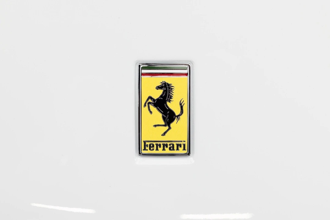 2024 Ferrari Roma - Image 16 of 31