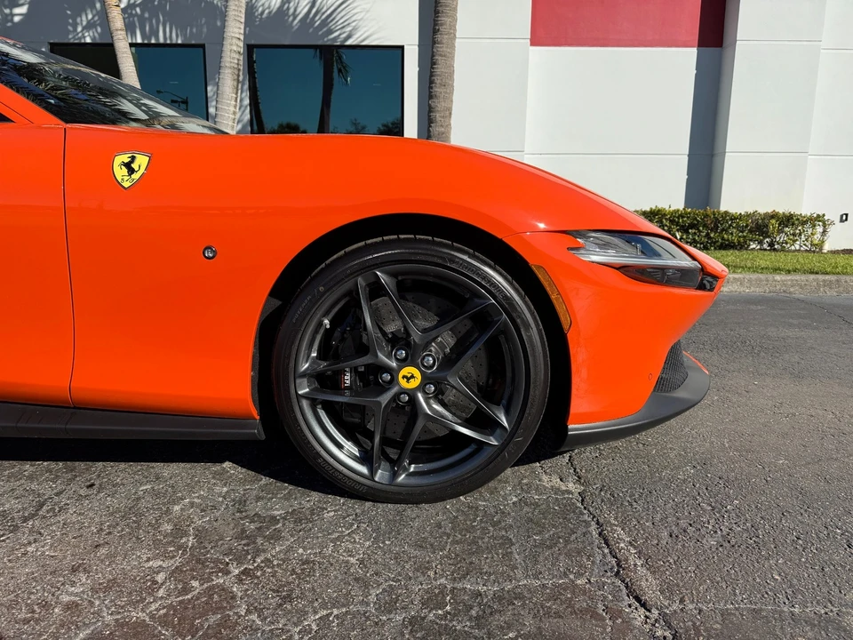 2024 Ferrari Roma - Image 3 of 21