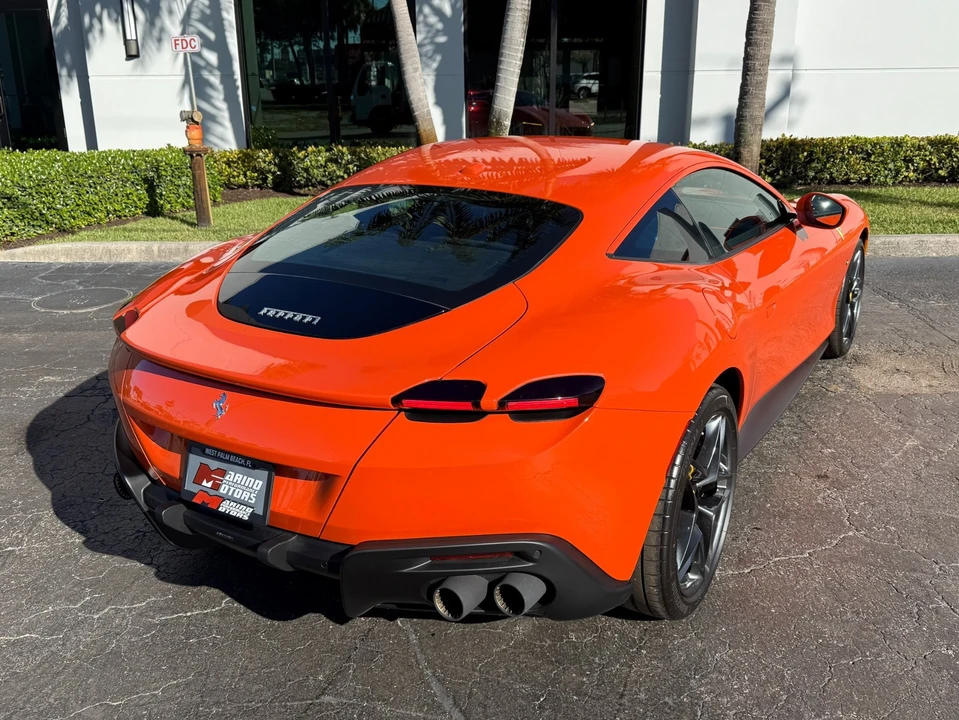 2024 Ferrari Roma - Image 16 of 21