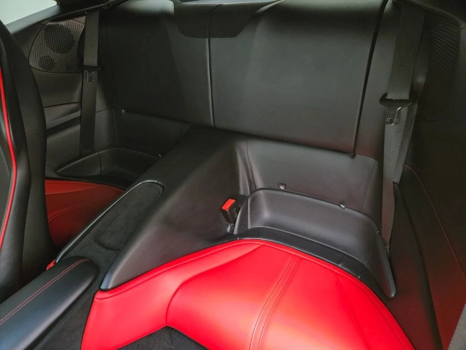 2024 Ferrari Roma - Image 19 of 31