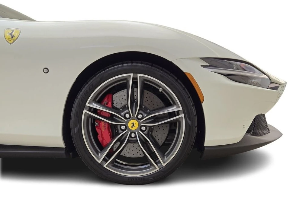 2024 Ferrari Roma - Image 8 of 31