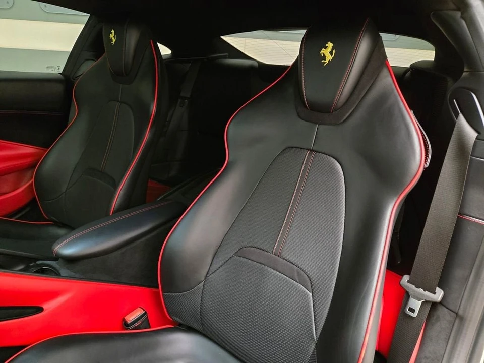 2024 Ferrari Roma - Image 30 of 31
