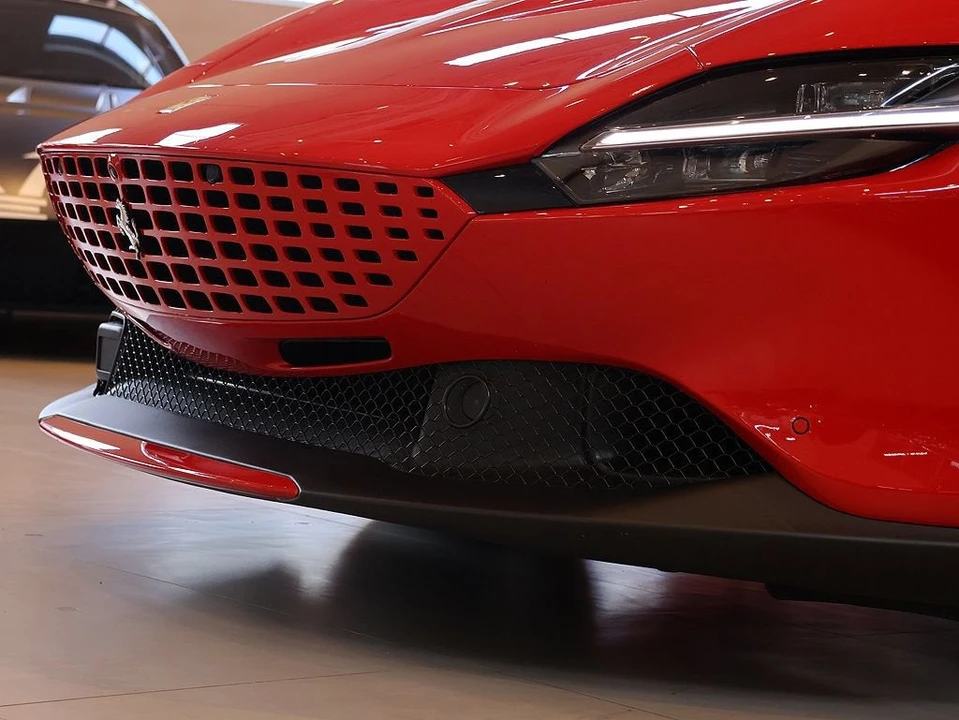 2024 Ferrari Roma - Image 23 of 31