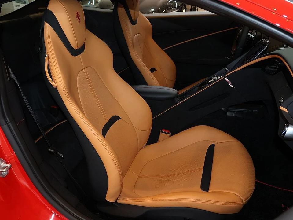 2024 Ferrari Roma - Image 30 of 31