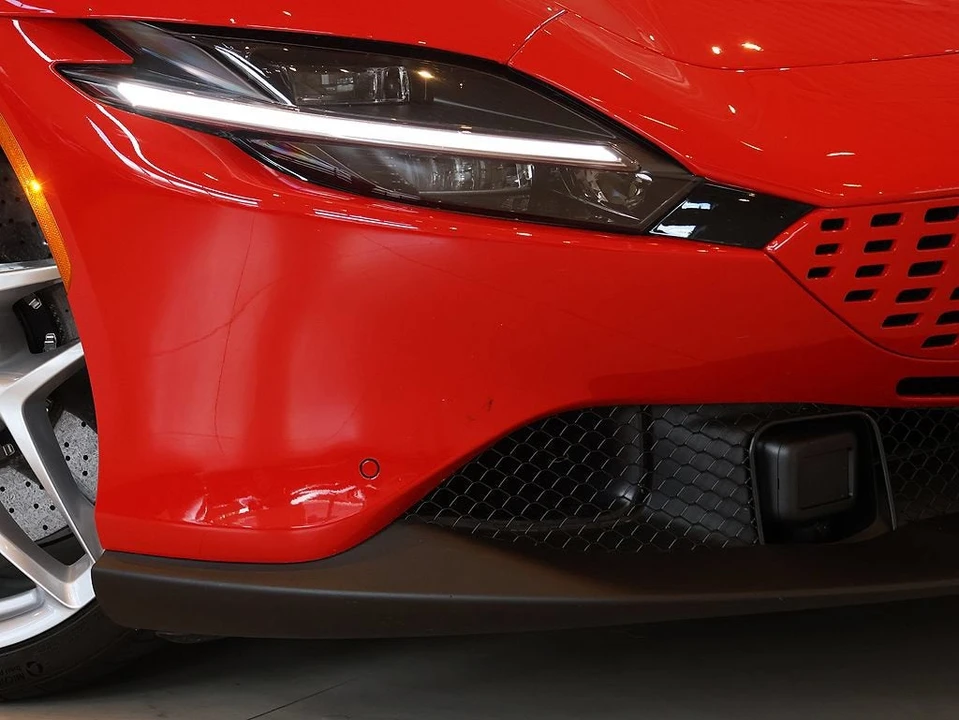 2024 Ferrari Roma - Image 15 of 31