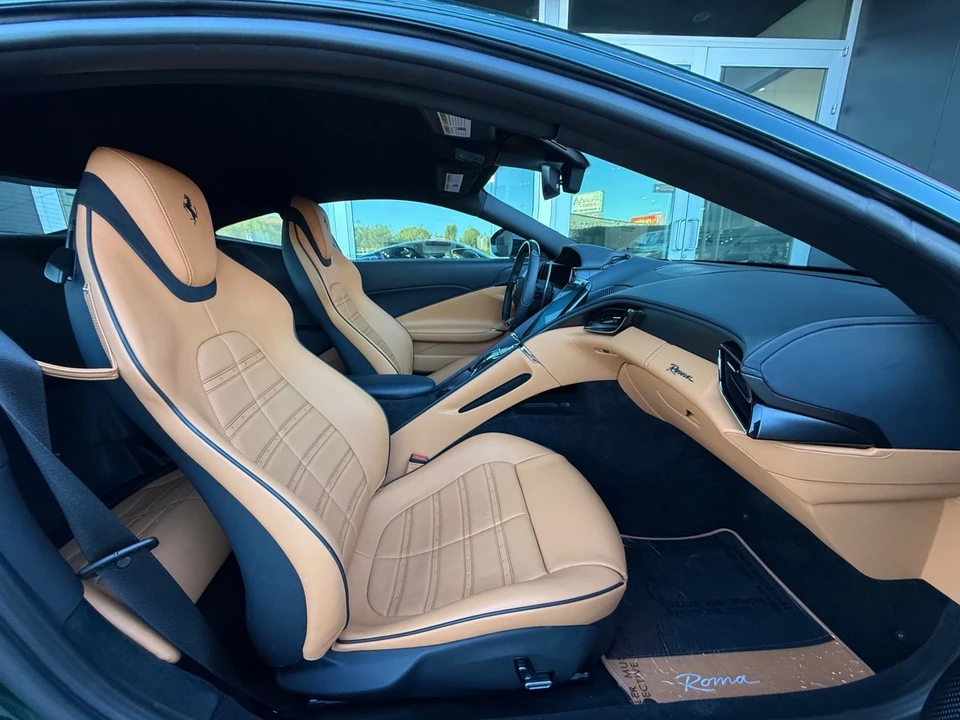 2024 Ferrari Roma - Image 18 of 21