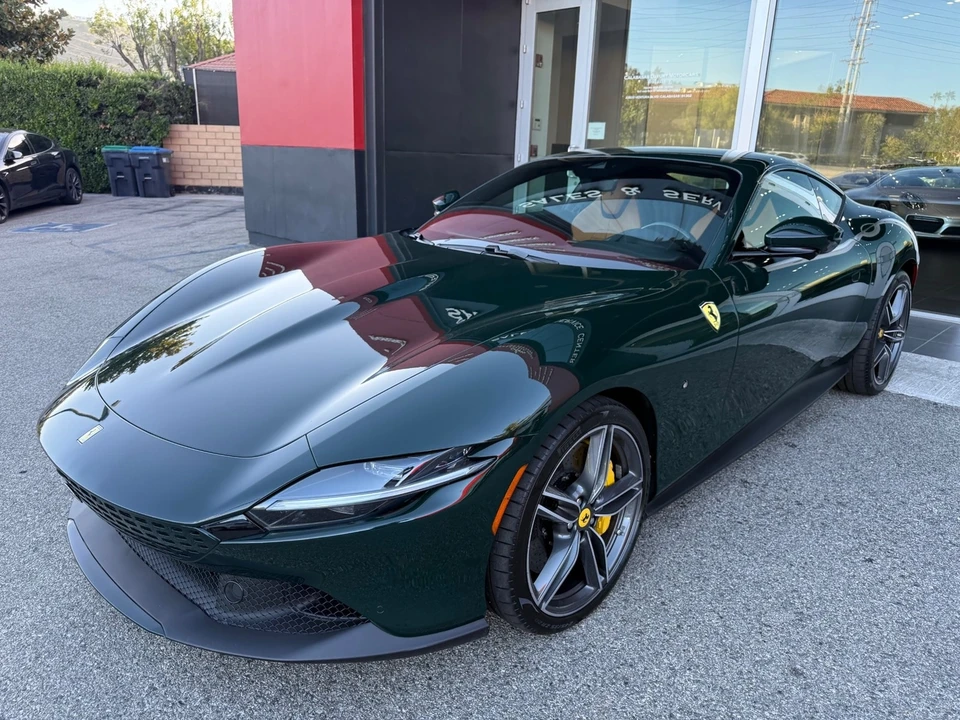 2024 Ferrari Roma - Image 13 of 21