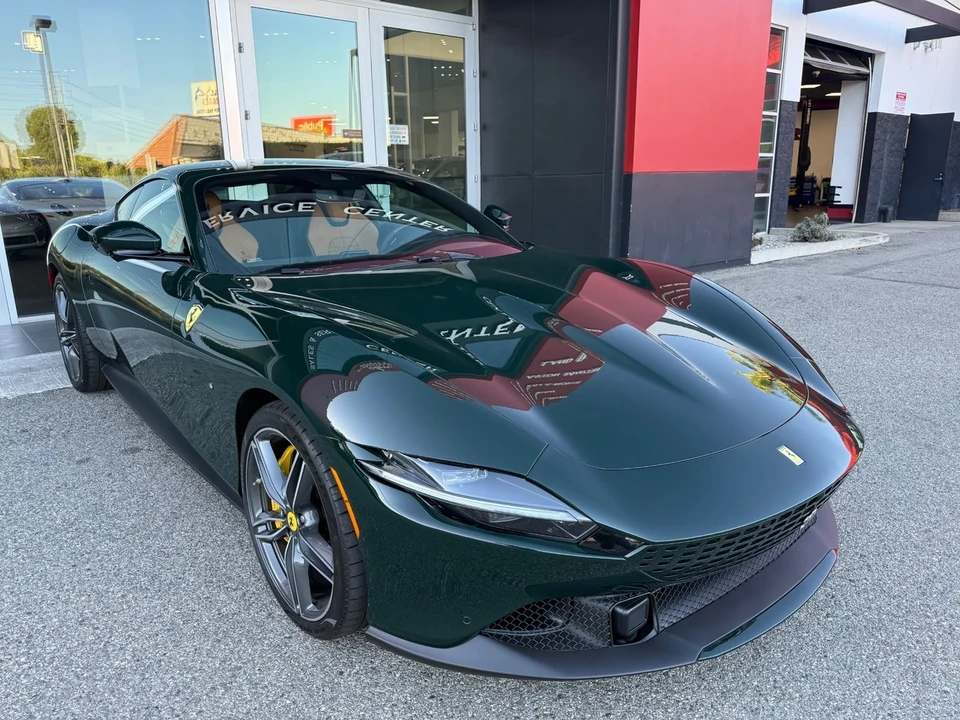 2024 Ferrari Roma - Image 12 of 21