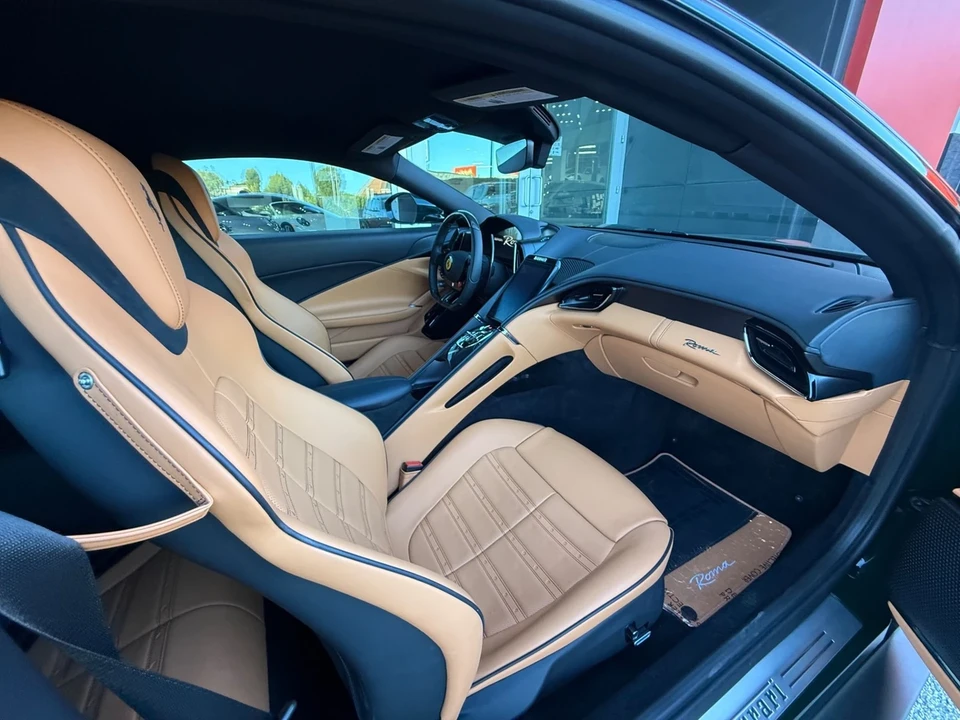 2024 Ferrari Roma - Image 19 of 21