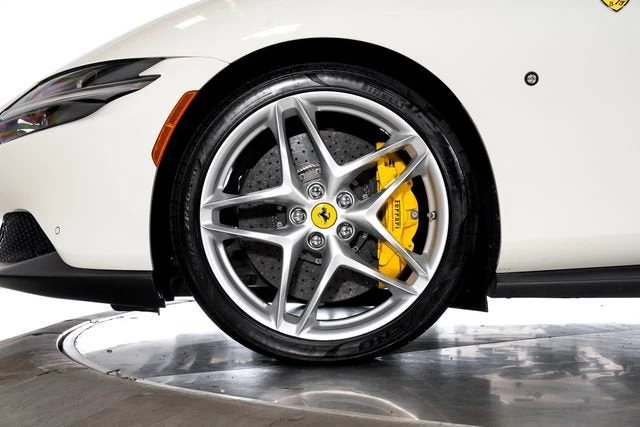 2024 Ferrari Roma - Image 18 of 31