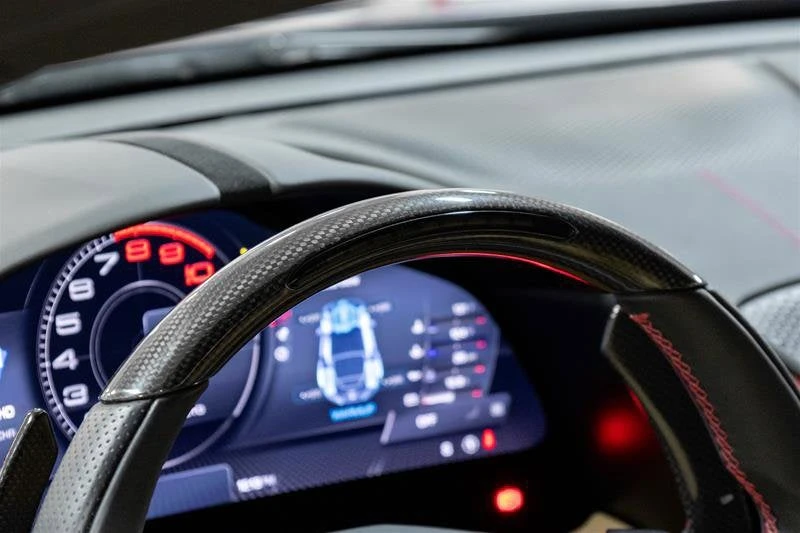 2024 Ferrari Roma - Image 27 of 31
