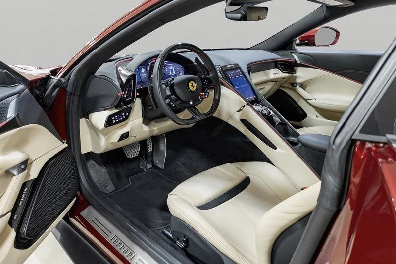 2024 Ferrari Roma - Image 25 of 31