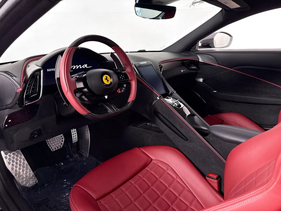 2024 Ferrari Roma - Image 20 of 31