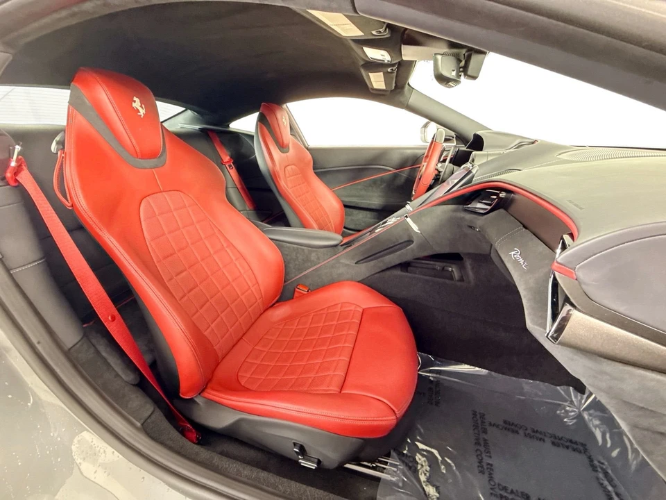 2024 Ferrari Roma - Image 23 of 31