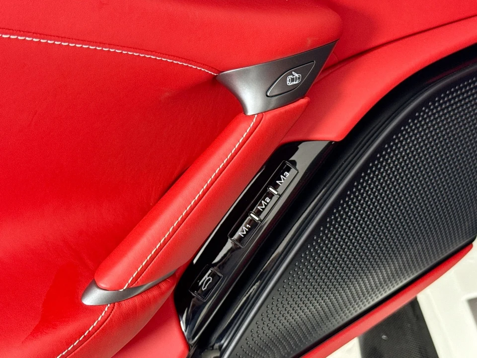 2024 Ferrari Roma - Image 16 of 31