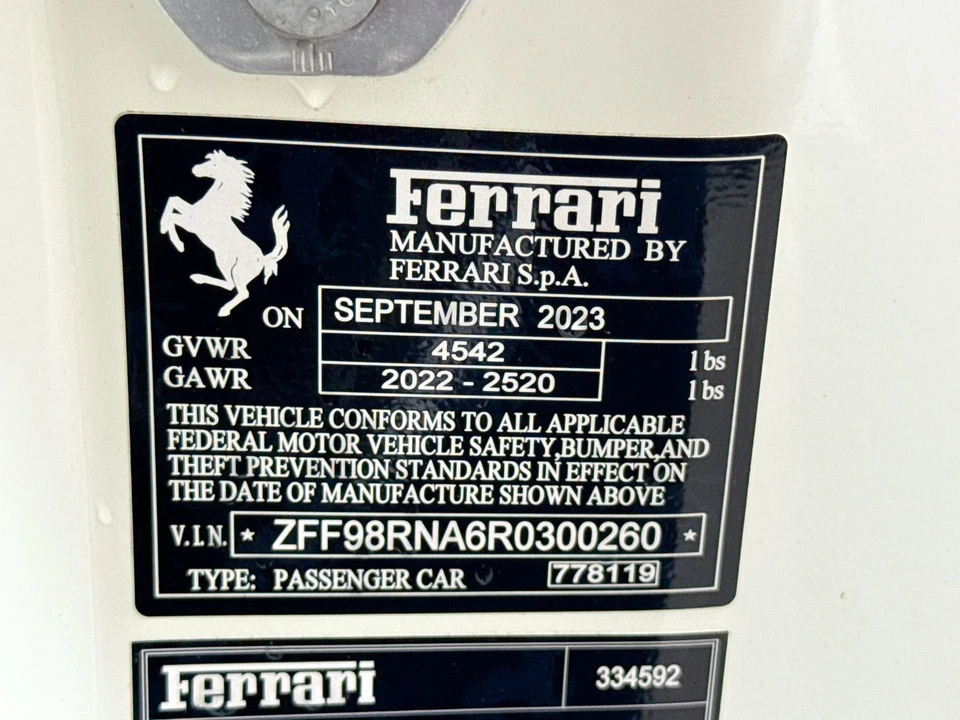 2024 Ferrari Roma - Image 29 of 31
