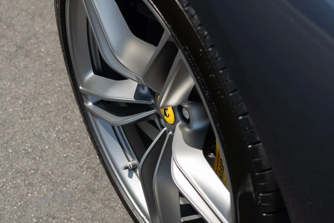 2024 Ferrari Roma - Image 13 of 21