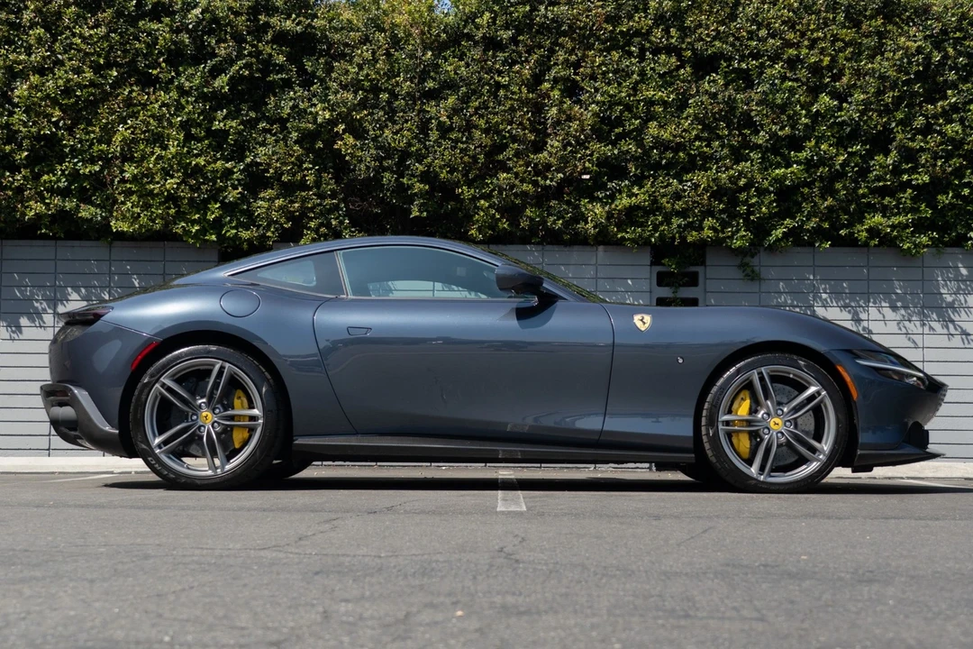 2024 Ferrari Roma - Image 9 of 21