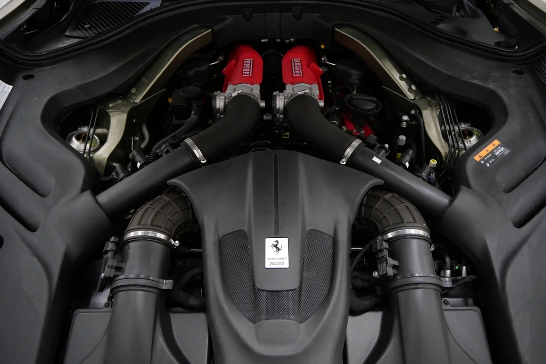 2024 Ferrari Roma - Image 12 of 21