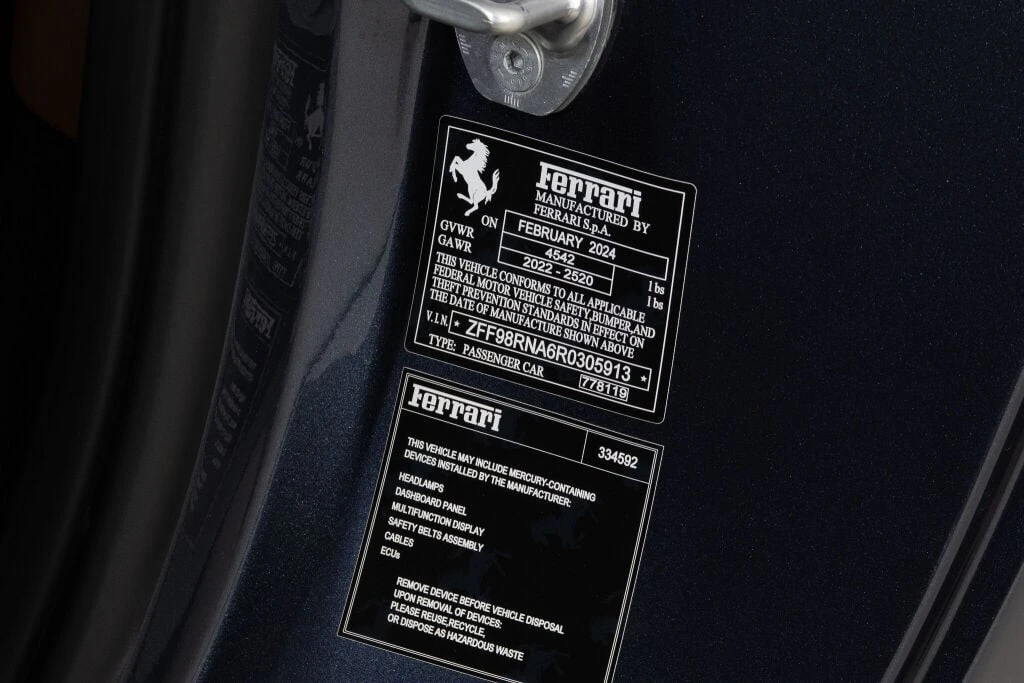 2024 Ferrari Roma - Image 24 of 31