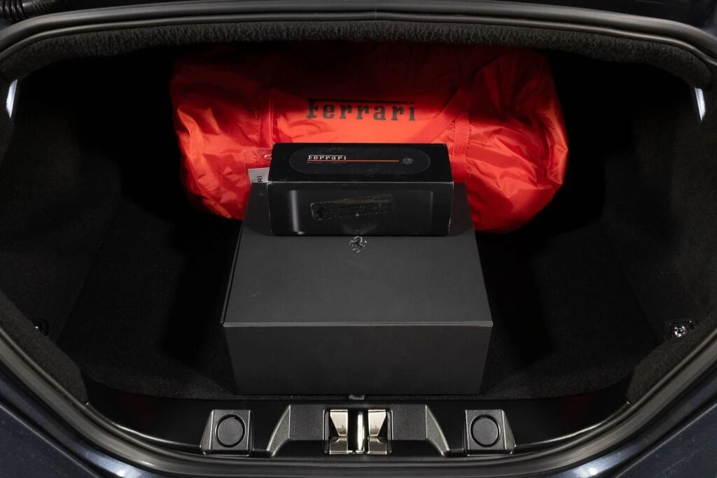 2024 Ferrari Roma - Image 18 of 31