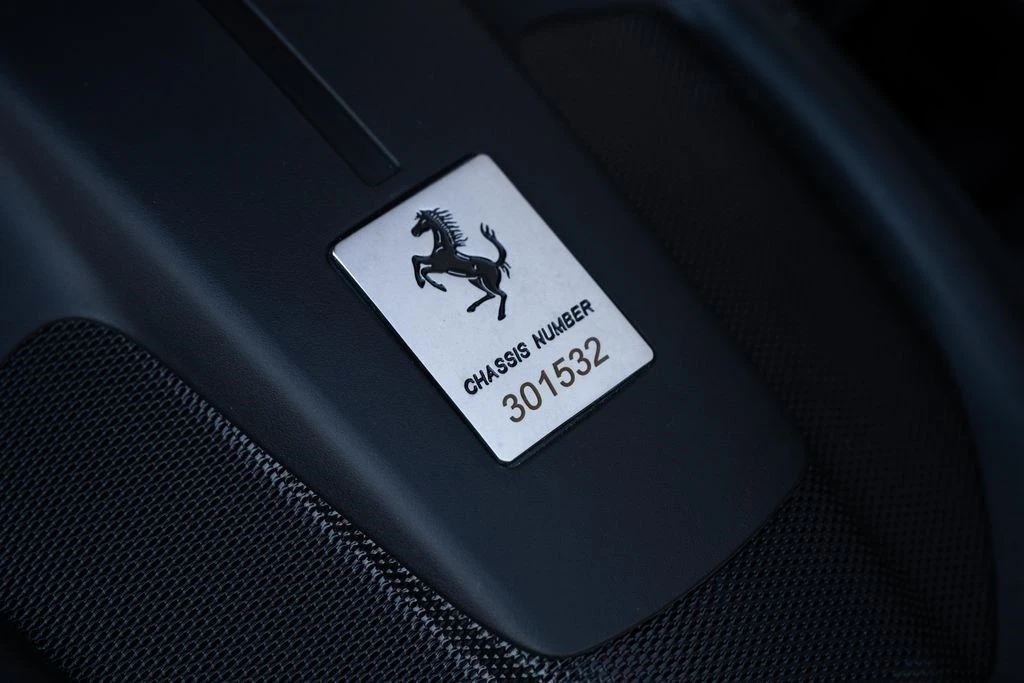 2024 Ferrari Roma - Image 15 of 21