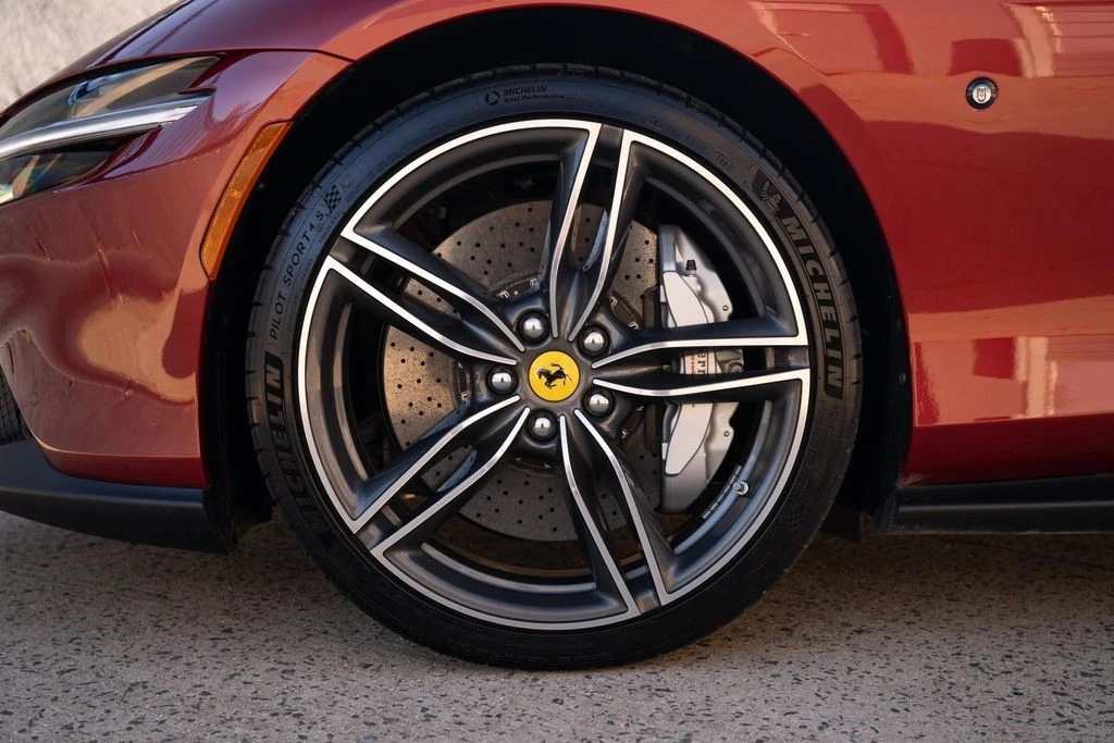 2024 Ferrari Roma - Image 18 of 21