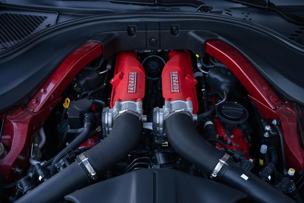 2024 Ferrari Roma - Image 15 of 21