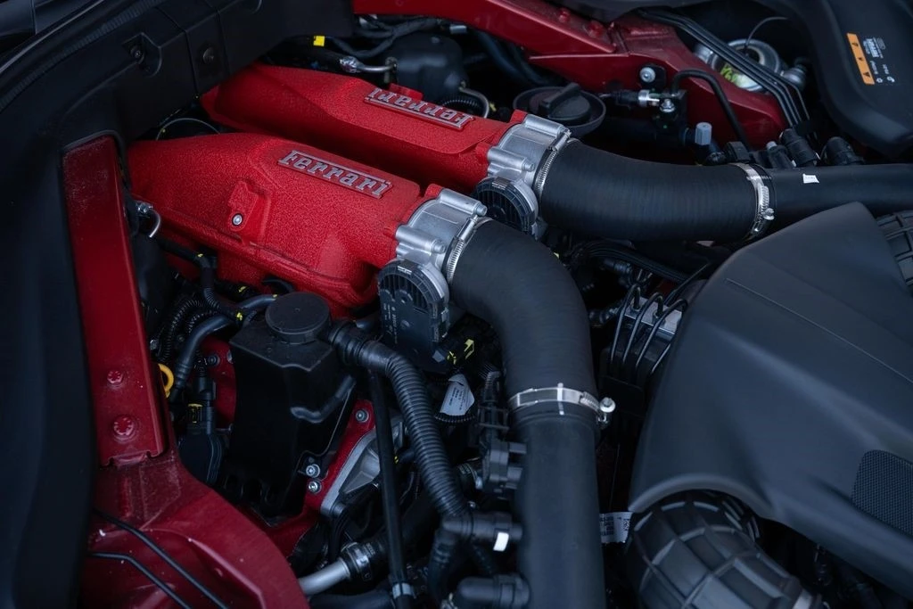 2024 Ferrari Roma - Image 16 of 21
