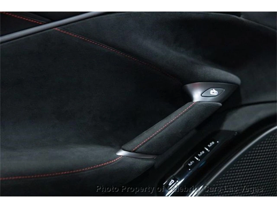 2024 Ferrari Roma - Image 16 of 27