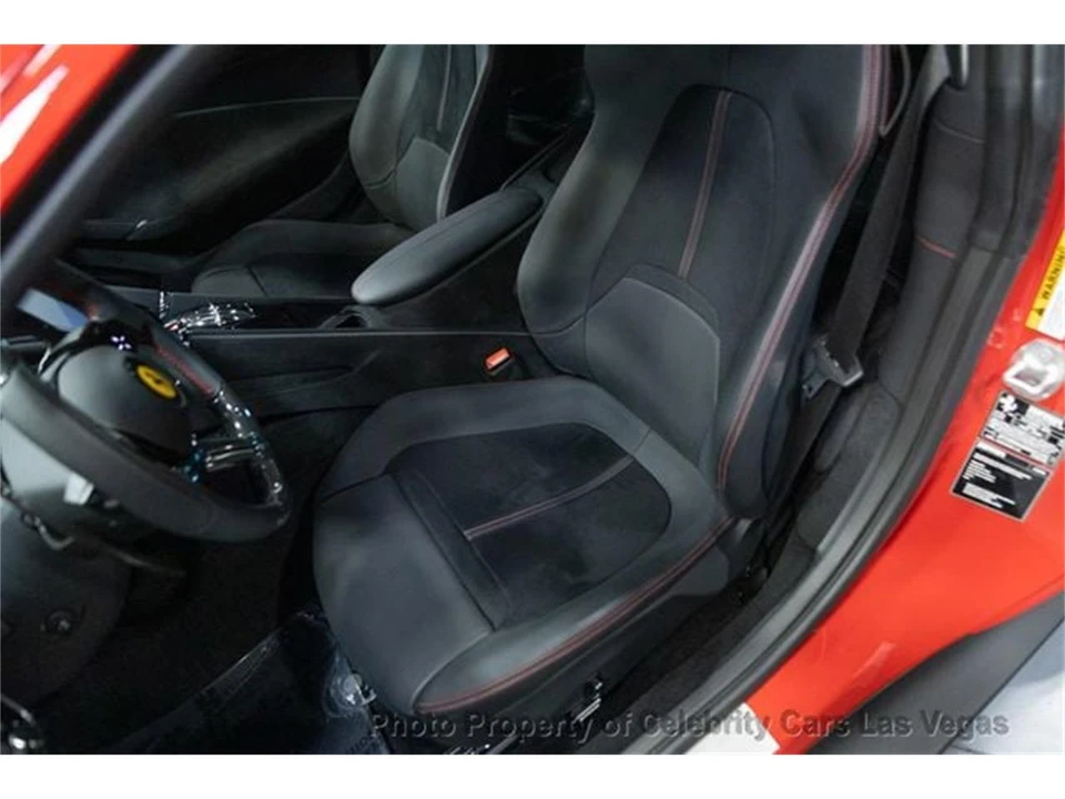 2024 Ferrari Roma - Image 19 of 27