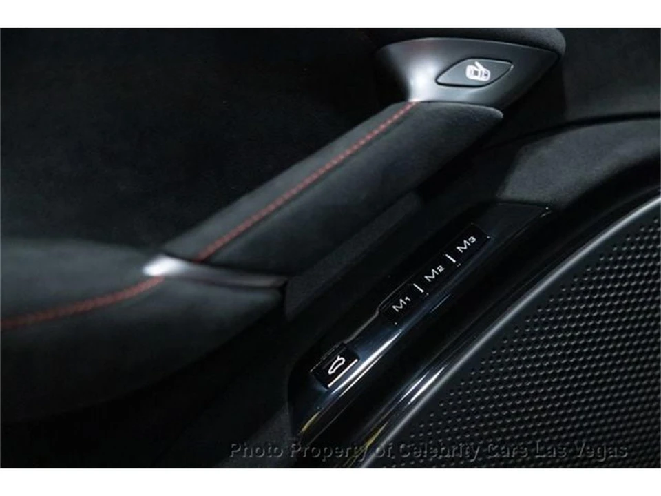 2024 Ferrari Roma - Image 17 of 27