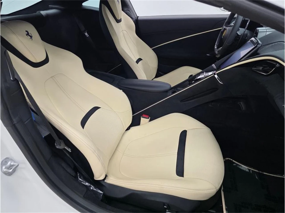2024 Ferrari Roma - Image 30 of 31