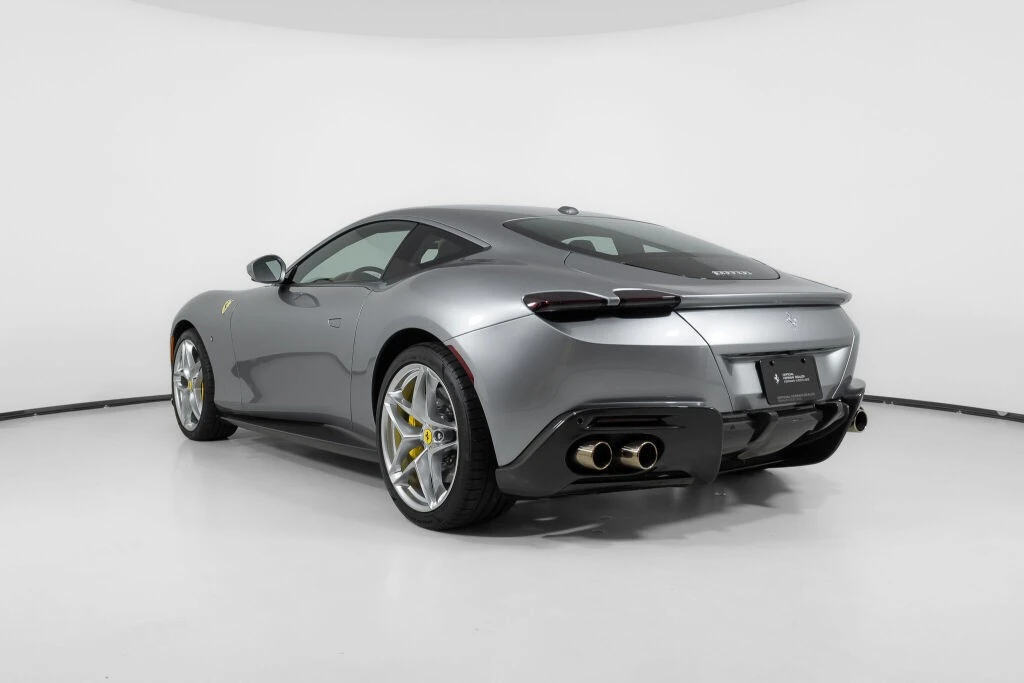 2024 Ferrari Roma - Image 7 of 31