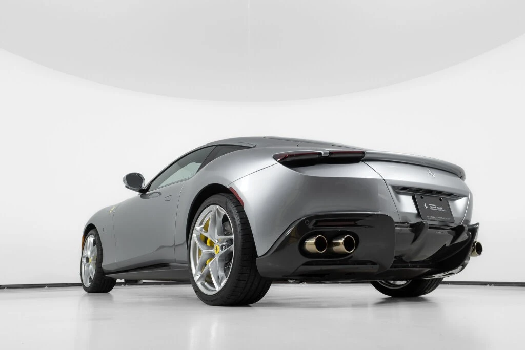 2024 Ferrari Roma - Image 14 of 31