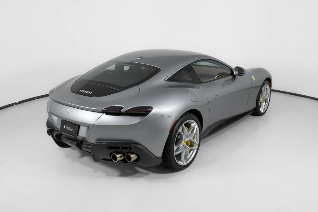2024 Ferrari Roma - Image 18 of 31