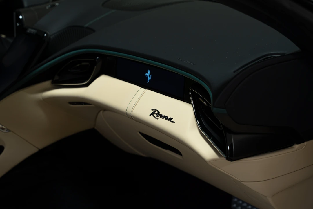 2024 Ferrari Roma - Image 21 of 31