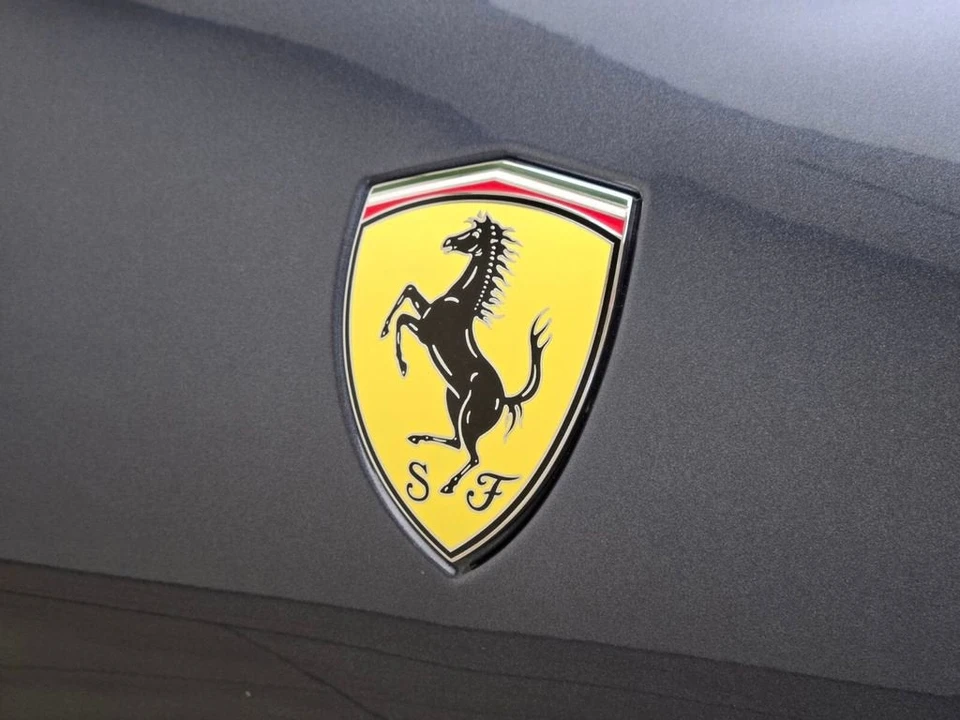 2024 Ferrari Roma - Image 15 of 31