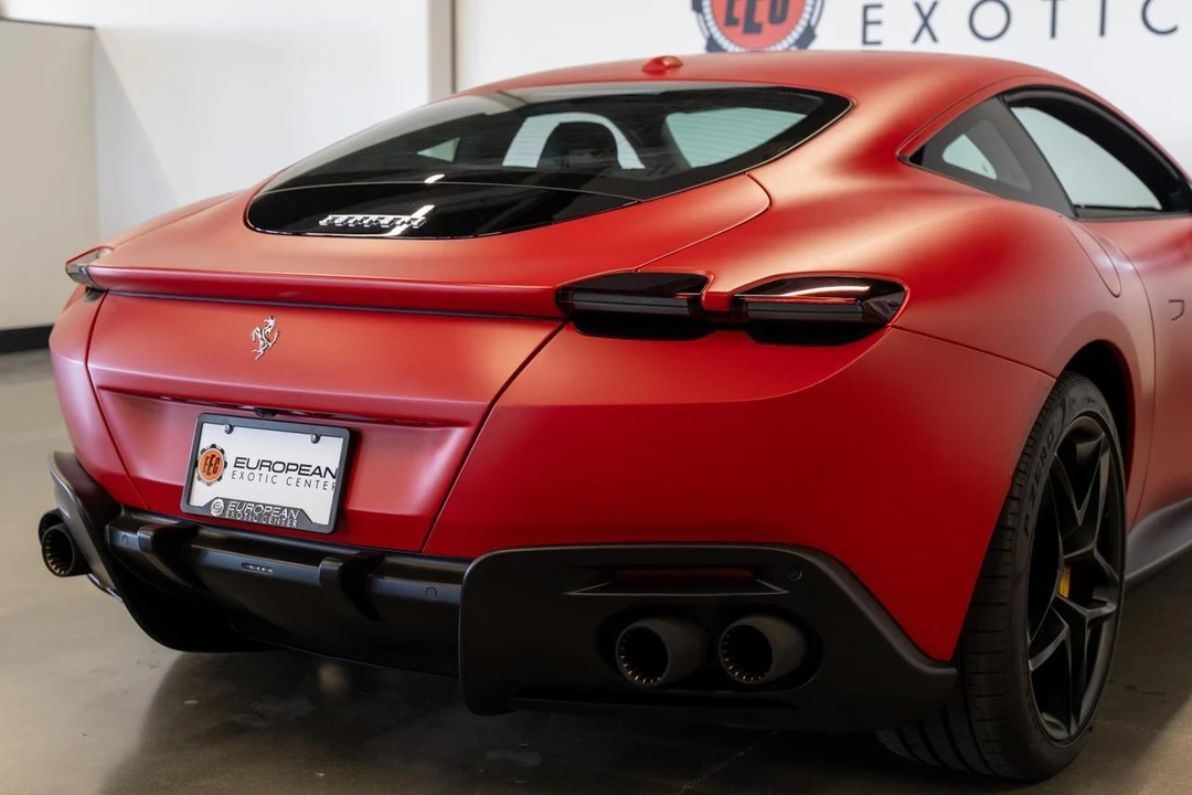 2024 Ferrari Roma - Image 10 of 21